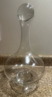 Southern Living at Home Hampton Decanter Handmade Glass With Stunning Stopper